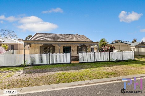 117 Simpsons Rd, Eaglehawk, VIC 3556