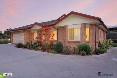 10/4 Forest Grove Dr, Kanahooka, NSW 2530