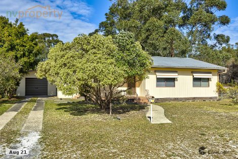 11 Ninth Ave, Stuarts Point, NSW 2441