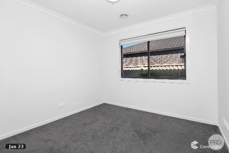 22 Barn Owl Ave, Winter Valley, VIC 3358