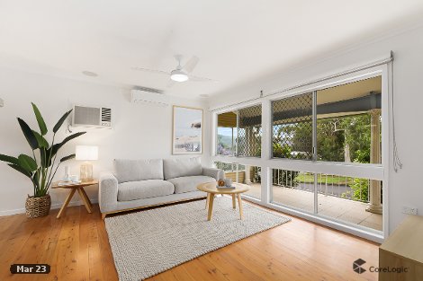 15 Brentwood Ave, Point Clare, NSW 2250