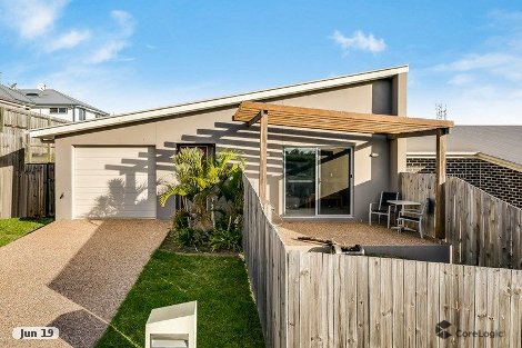 4 Cassidy Tce, Mount Kynoch, QLD 4350