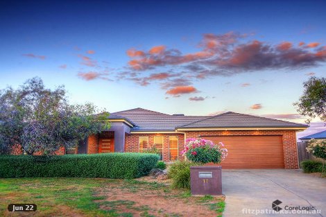 17 Bogong Cres, Tatton, NSW 2650