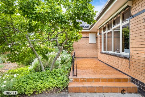 3 Katoomba St, Hadfield, VIC 3046