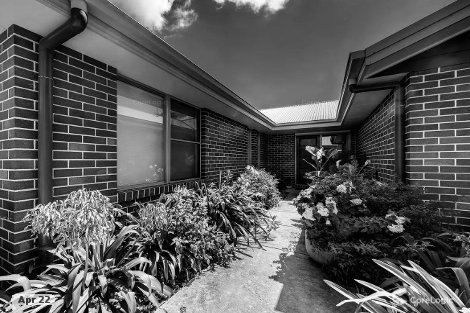 2/18 Mccrossin St, Uralla, NSW 2358