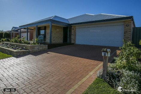 18 Sheriff Cct, Wattle Grove, WA 6107