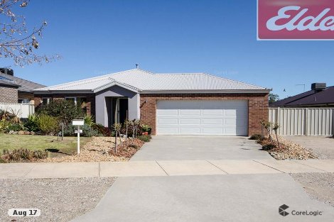 18 Bremer Ave, Leneva, VIC 3691