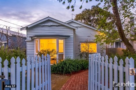 17 Mcdonald St, East Geelong, VIC 3219