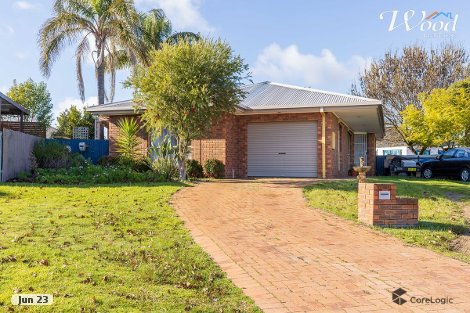 24 La Fontaine Ave, Lavington, NSW 2641