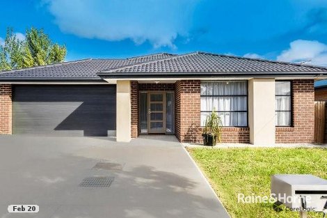 17 Vine St, Braybrook, VIC 3019