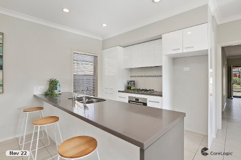 30-32 Marvins Pl, Marshall, VIC 3216