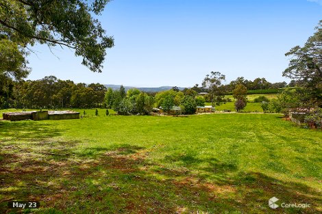 105 Monbulk-Seville Rd, Wandin East, VIC 3139