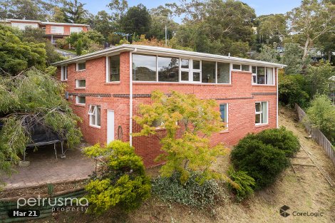 69 Karoola Rd, Lindisfarne, TAS 7015