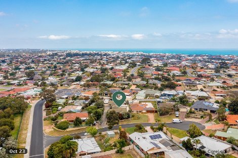 1/9 Sage Ct, Halls Head, WA 6210