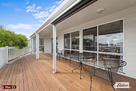 14 Hill Crest Way, Lake Tyers Beach, VIC 3909