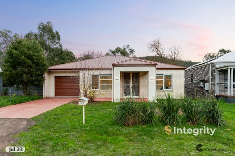 33 Creekside Dr, Flowerdale, VIC 3717