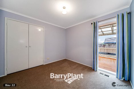 18 Ballanee Gr, Cranbourne North, VIC 3977