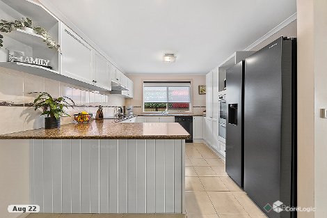 18 Walmac Cl, Tooradin, VIC 3980