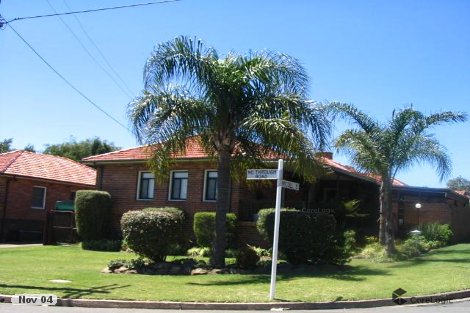 4 Stoddart St, Roselands, NSW 2196