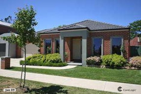 18 Parbury Ave, Lake Gardens, VIC 3355