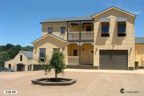 18 Gordon Gr, Kinglake, VIC 3763