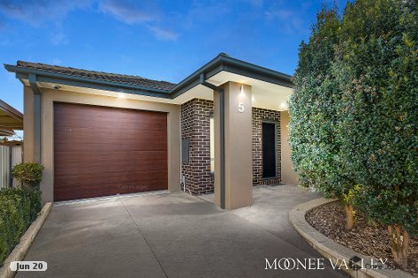 5 Moffat St, Avondale Heights, VIC 3034