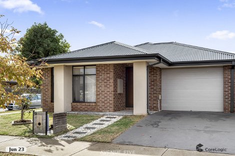 13 Beard St, Armstrong Creek, VIC 3217