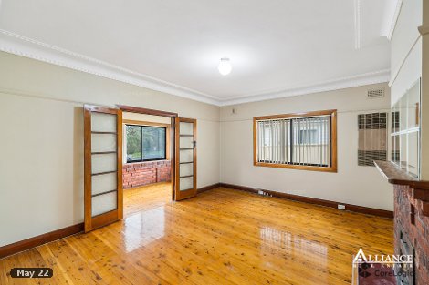 589 Henry Lawson Dr, East Hills, NSW 2213