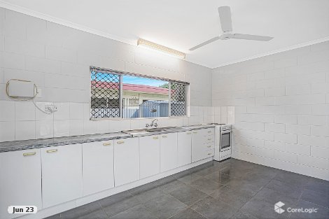 2/54 Creedy St, Westcourt, QLD 4870