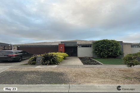 24 Tanoa Cres, Point Cook, VIC 3030