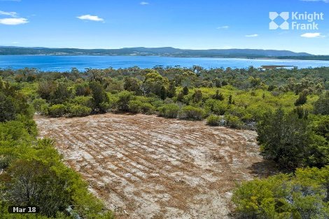 215 Wallaroo Rd, Coles Bay, TAS 7215