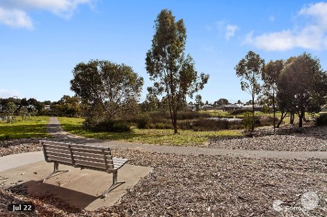 6 Inverness Dr, Junortoun, VIC 3551