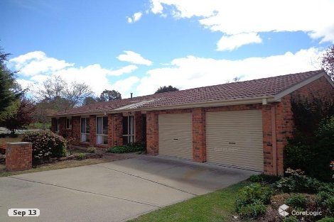 4 Steffanoni Cct, Monash, ACT 2904