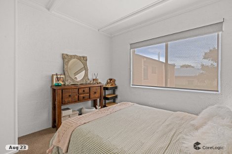 6/203 Campbell St, Newtown, QLD 4350