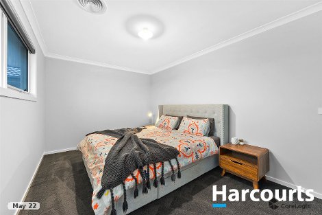 48 Portia Cct, Clyde North, VIC 3978