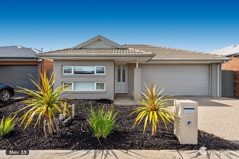 11 Stark Cct, Cranbourne East, VIC 3977