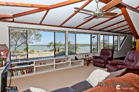 98 Shorncliffe Pde, Shorncliffe, QLD 4017