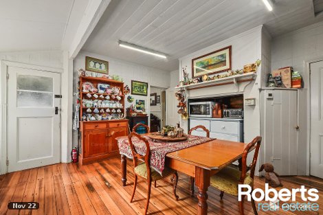 31 Emu Bay Rd, Deloraine, TAS 7304