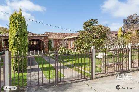 19 Button St, Strathdale, VIC 3550