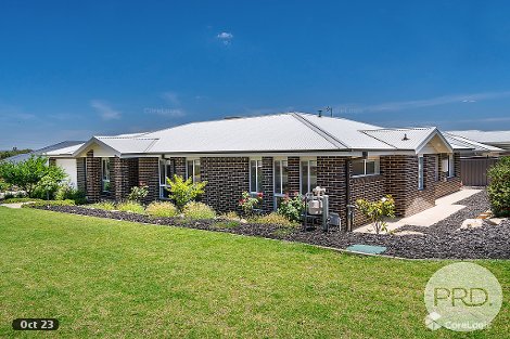 19 Kellerman Cres, Boorooma, NSW 2650