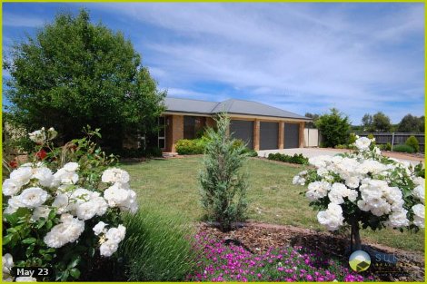 2 Hyland Dr, Bungendore, NSW 2621