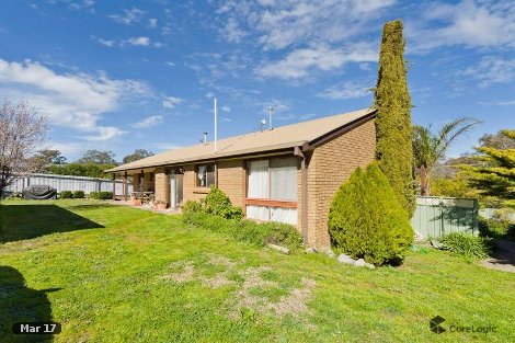 24 Barker St, Harcourt, VIC 3453