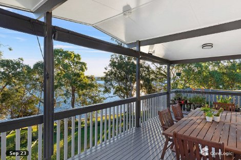 4 Omaru Pl, Summerland Point, NSW 2259