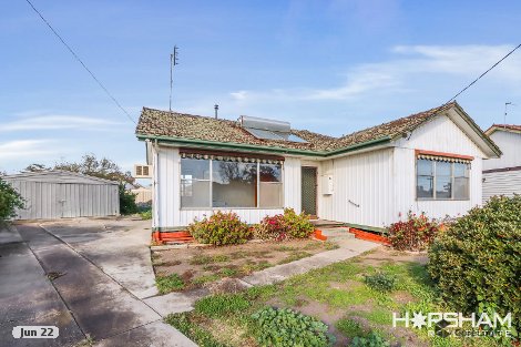 8 Knight Pl, Horsham, VIC 3400