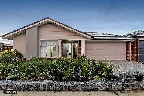 1 Selkirk Way, Mickleham, VIC 3064