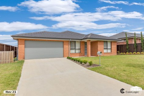 4 Holland Cct, Gillieston Heights, NSW 2321