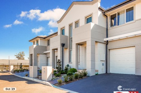 8 Highland Cl, Macquarie Links, NSW 2565