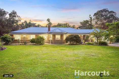 15 Cloverlea Dr, Kilsyth South, VIC 3137