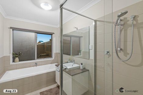 10 Cedarbank Ct, Cranbourne East, VIC 3977