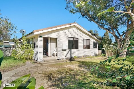 8 Gallipoli Ave, Blackwall, NSW 2256